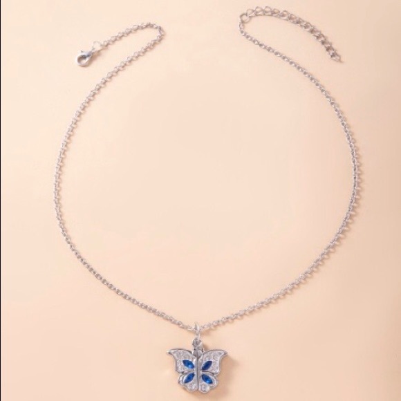 New!! Silvertone Fashion “I Love You” Heart Necklace. - Picture 4 of 7